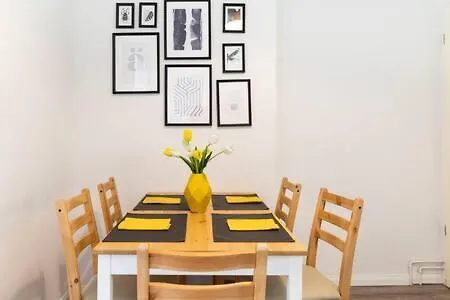 Cosy Apartment Plus Self Checkin Plus Free Street Parking Berlín